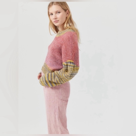 Urban Outfitters Knit Lennon Crop Sweater - Picture 3 of 10